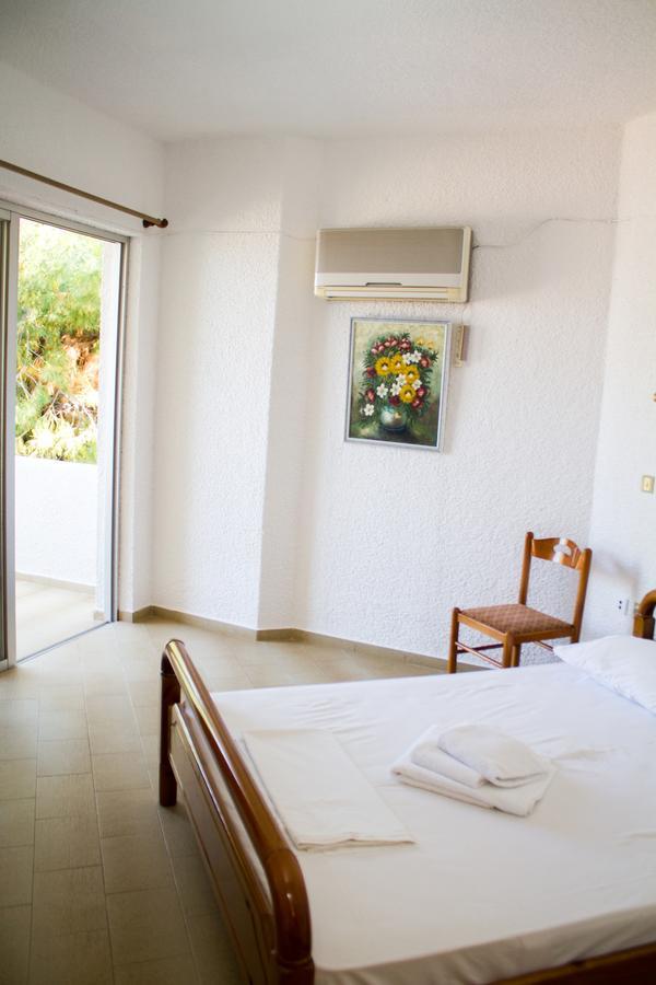 Hotel Hellas Epidaurus ภายนอก รูปภาพ